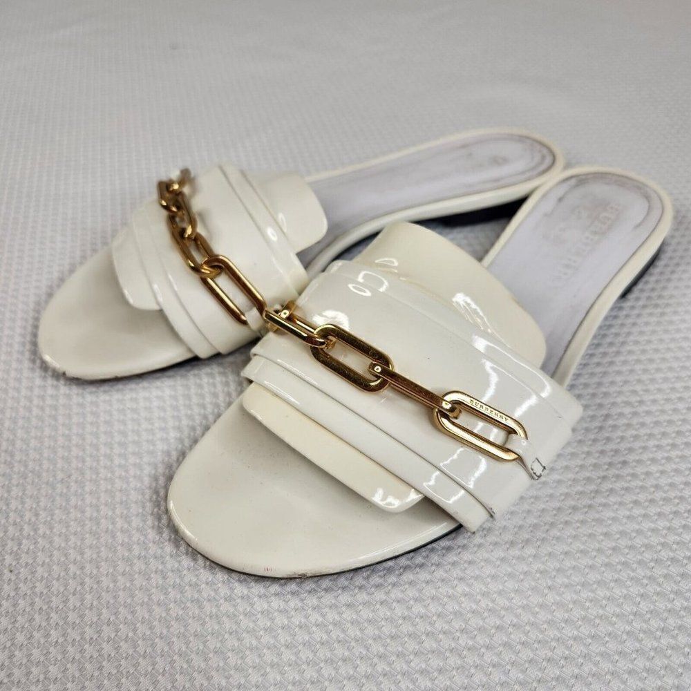 Burberry London Coleford Patent Leather White Slides Sandals Shoes EU 37 US 6.5